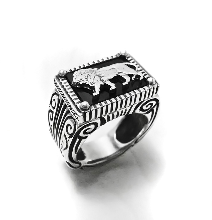 Mens Silver Lion Ring | Cosmolithos | Handmade Jewelry