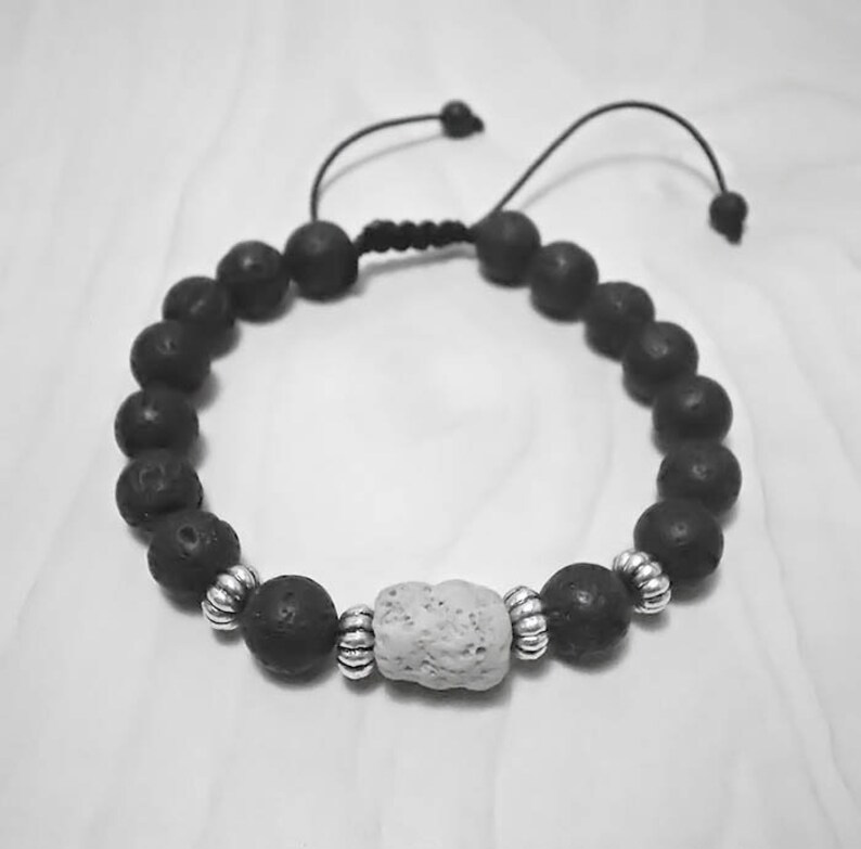 40102 Lava